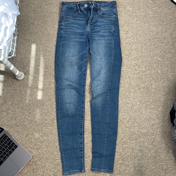 Women’s American Eagle Hi-Rise Jegging - Picture 2 of 5